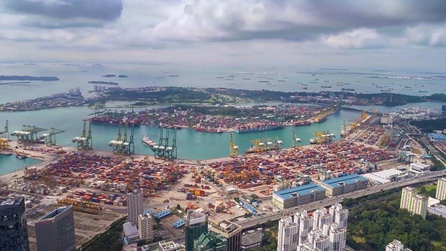 新加坡港  港口 碼頭 (1).jpeg